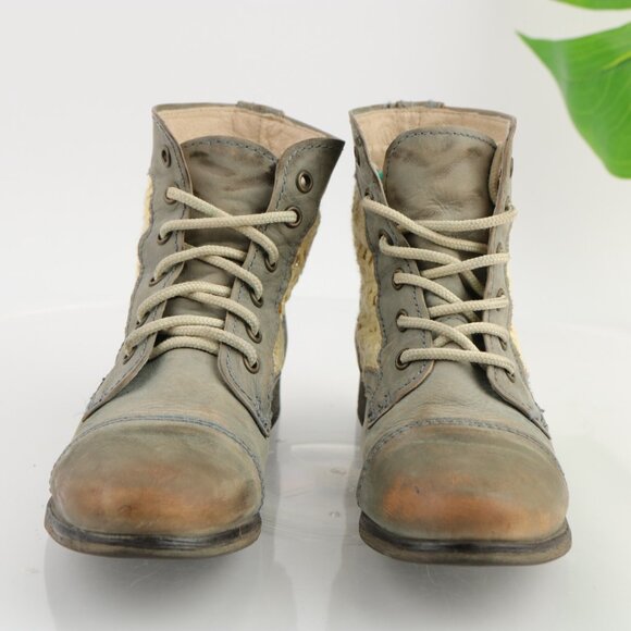 Steve Madden Womens Thunder Boots Size 6.5 Blue Leather Lace Up Distressed Boho - Picture 2 of 12